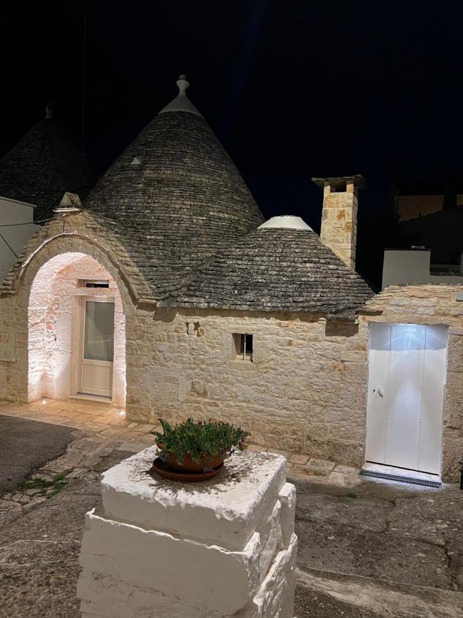 阿尔贝罗贝洛Trulli Luce公寓 外观 照片